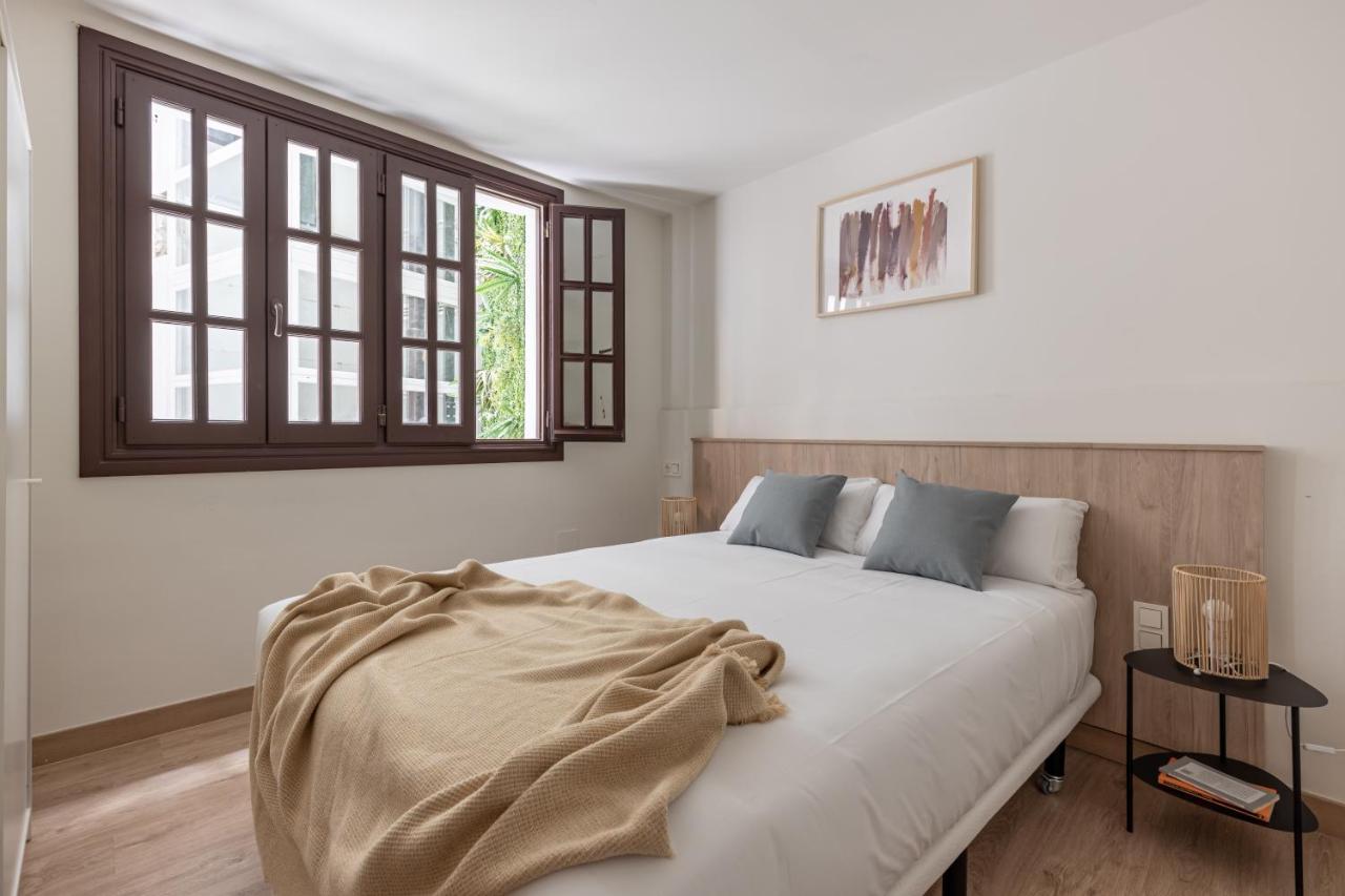 Apartamentos Libere Malaga La Merced Εξωτερικό φωτογραφία