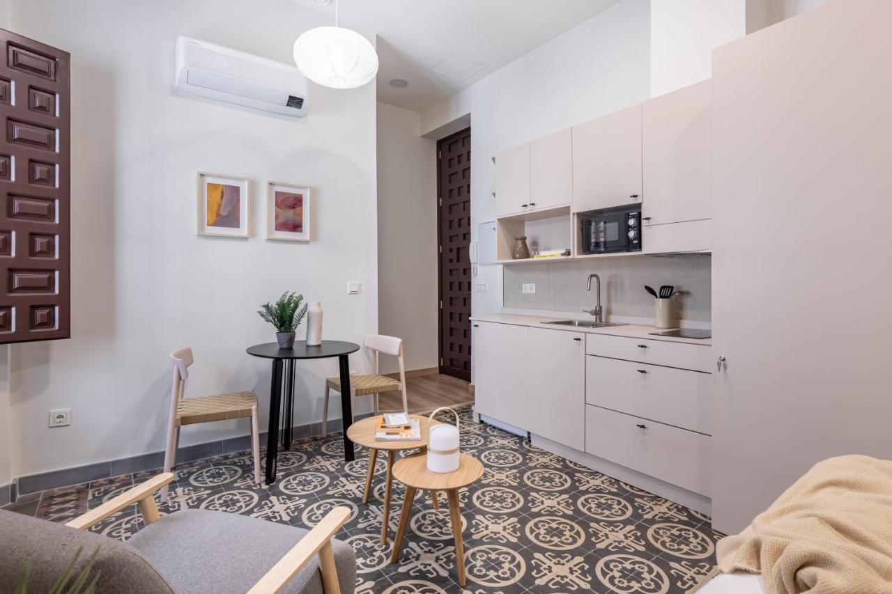 Apartamentos Libere Malaga La Merced Εξωτερικό φωτογραφία